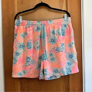 chubbies men’s 5.5 inseam tiger pose lined swim trunks